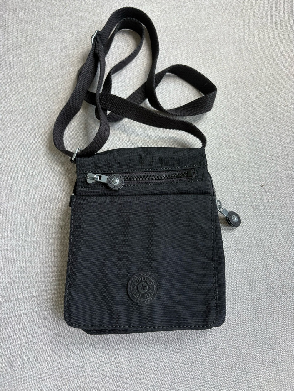 Kipling El Dorado Black Crossbody Bag Lightweight Nylon Like New